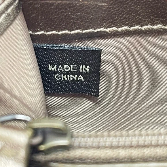 Coach Madison Accordion Zip Clutch Wallet Metallic Leather Card Organizer Large - Picture 12 of 14